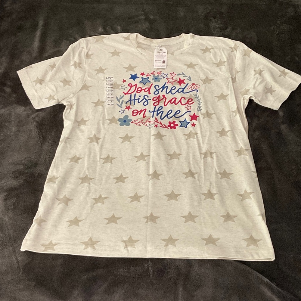 NWT Patriotic God Shed His Grace On Thee Graphic Tee - Large